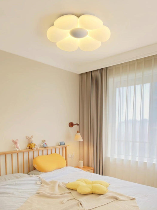 Six-leaf Flower Kids Room Ceiling Lamp-DWHOME