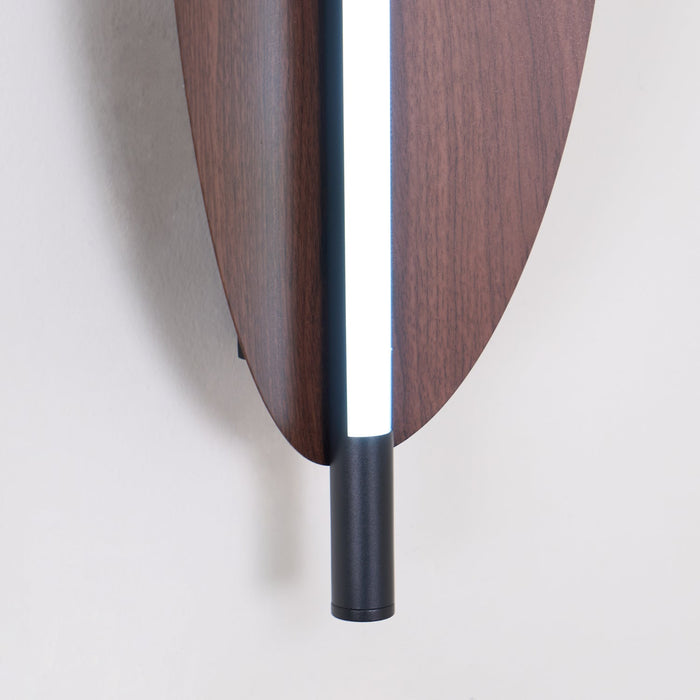 Sleek Board Sconce - Vakkerlight