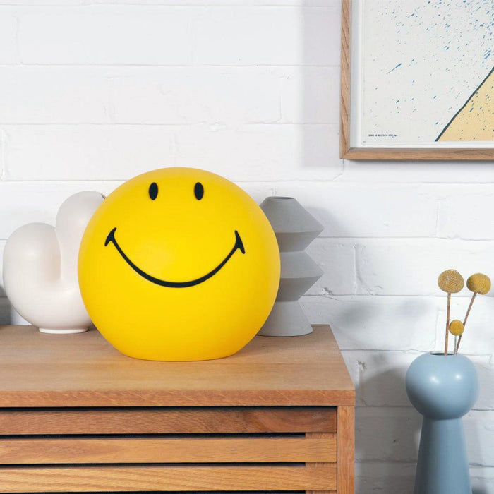 Lampe de table rechargeable souriante - DWHOME
