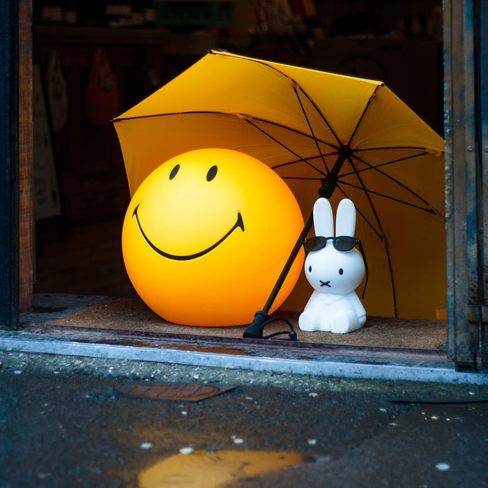 Lampe de table rechargeable souriante - DWHOME