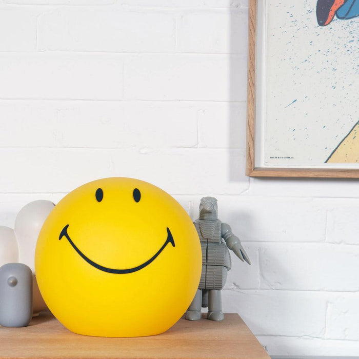 Smiling Table Lamp-DWHOME