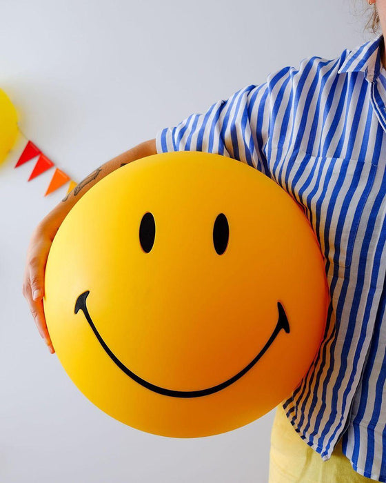 Smiling Table Lamp-DWHOME
