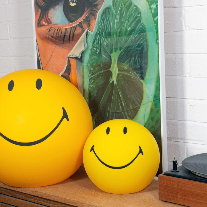 Smiling Table Lamp-DWHOME