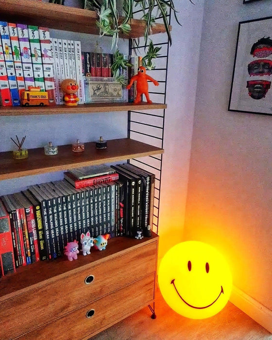 Smiling Table Lamp-DWHOME