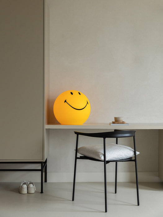 Lampe de table rechargeable souriante - DWHOME