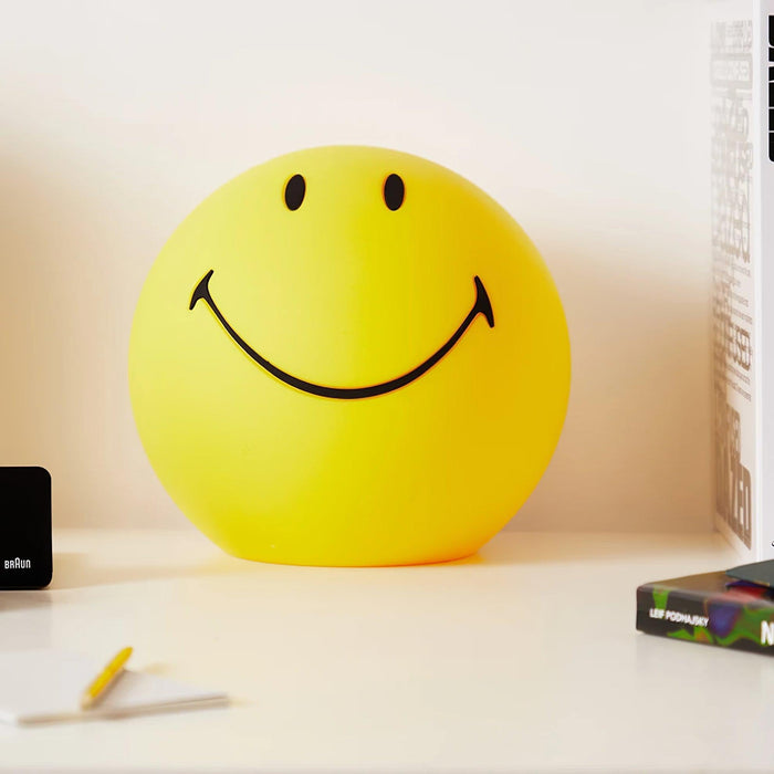 Smiling Table Lamp-DWHOME