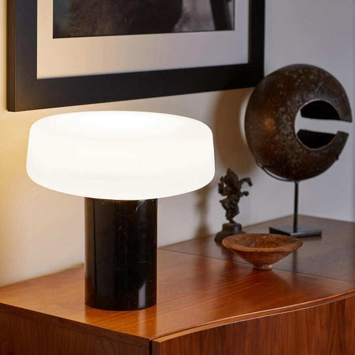 Solid Table Light - DWHOME