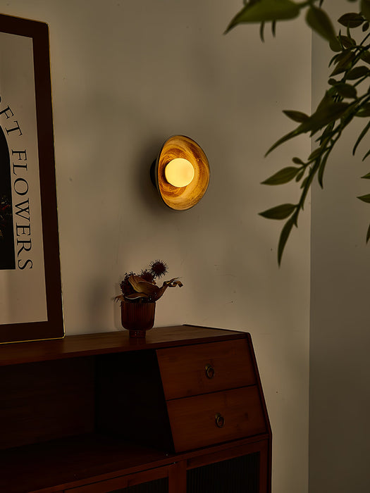 Solune Wall Light-DWHOME