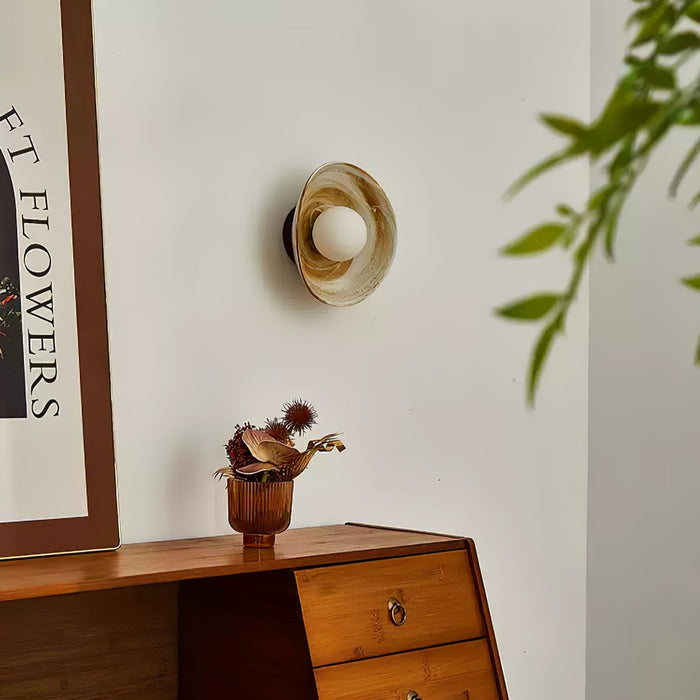 Solune Wall Light-DWHOME