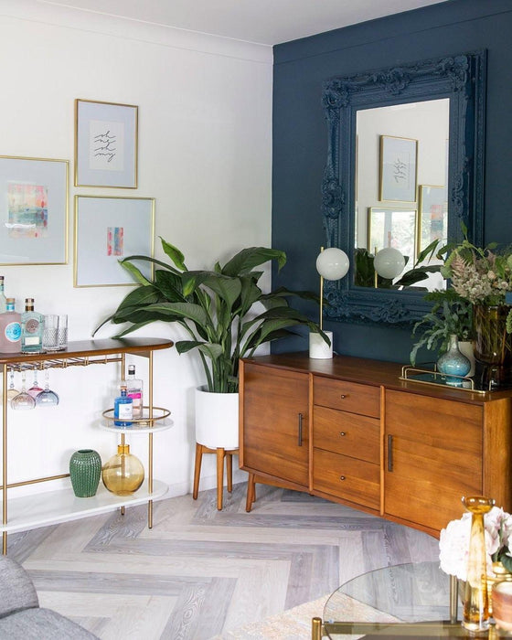 Sphere & Stem Table Lamp - DWHOME