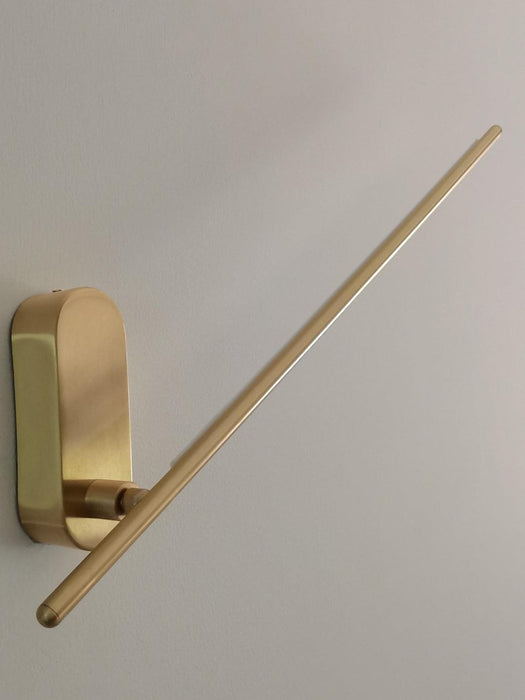 Stick Shaped Metal Sconce-DWHOME
