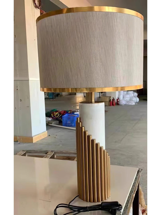 Streamline Table Lamp - DWHOME