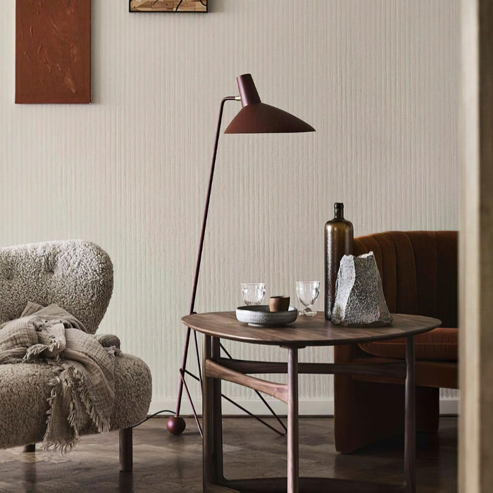 Svelte Noir Floor Lamp-DWHOME