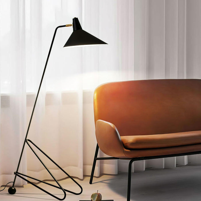 Svelte Noir Floor Lamp-DWHOME