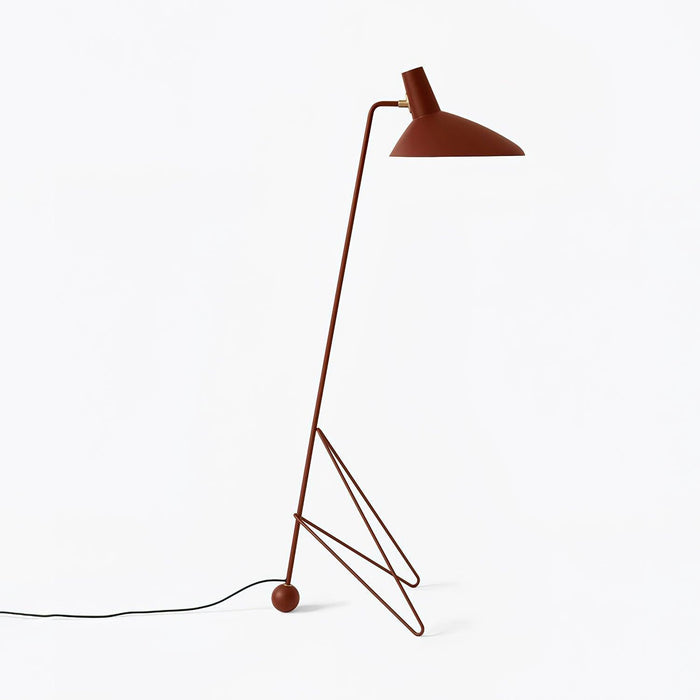 Svelte Noir Floor Lamp-DWHOME