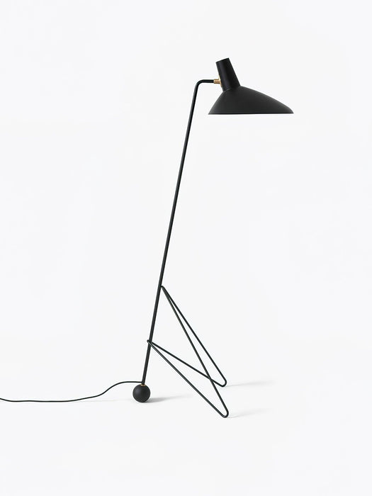 Svelte Noir Floor Lamp-DWHOME