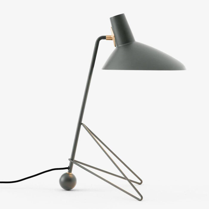 Svelte Noir Table Lamp - DWHOME