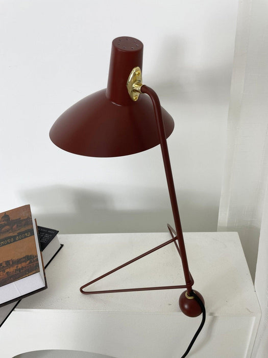 Svelte Noir Table Lamp - DWHOME