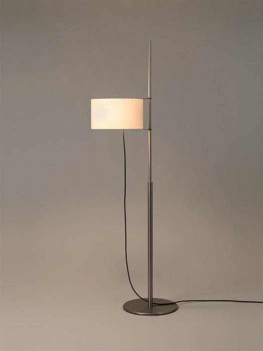 Svelte Silhouette Floor Lamp-DWHOME
