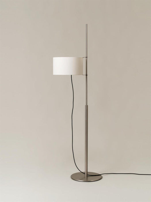 Svelte Silhouette Floor Lamp-DWHOME