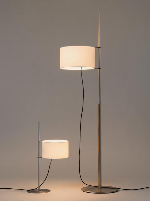 Svelte Silhouette Floor Lamp-DWHOME