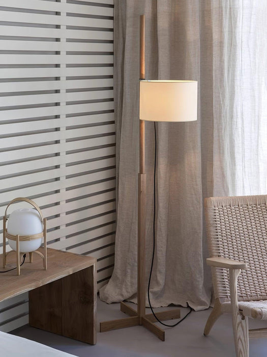 Svelte Silhouette Floor Lamp-DWHOME