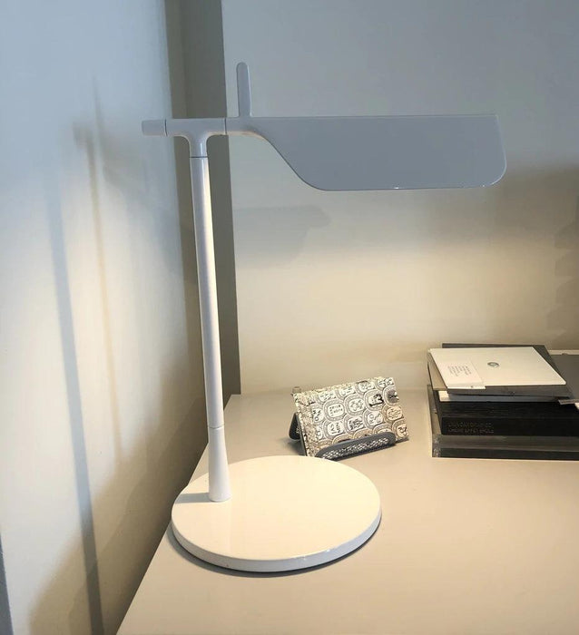 Pivot Ease Table Lamp-DWHOME