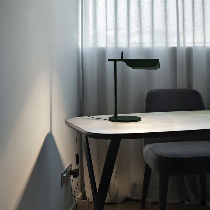 Pivot Ease Table Lamp-DWHOME