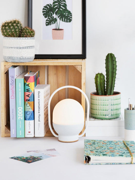 Lampe de table à emporter - DWHOME