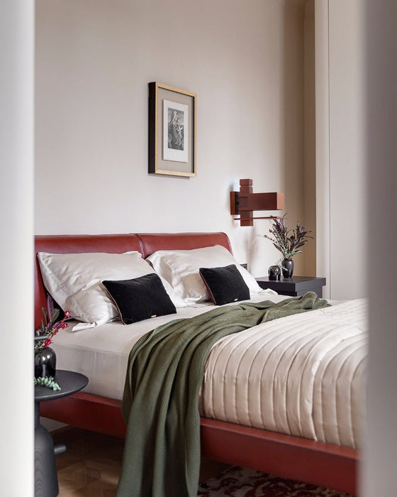 Taliesin Plug - in Wall Lamp - Vakkerlight