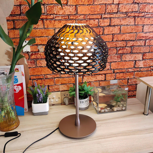Armadillo Table Lamp - DWHOME