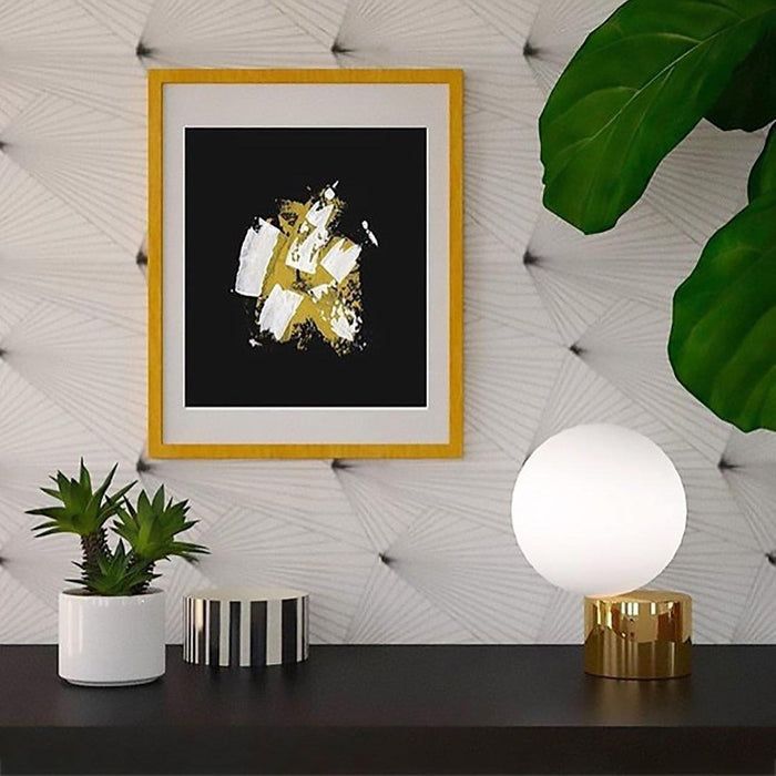 Tip of The Tongue Table Lamp - DWHOME