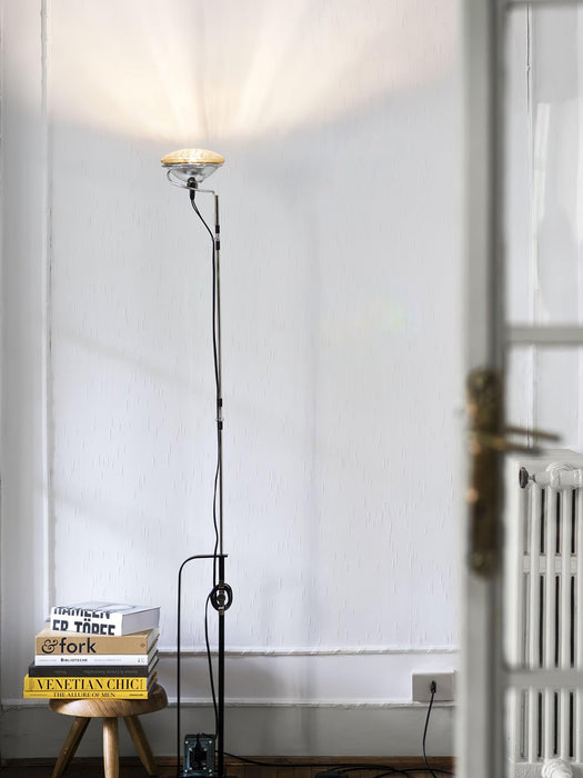 Toio Floor Lamp-DWHOME
