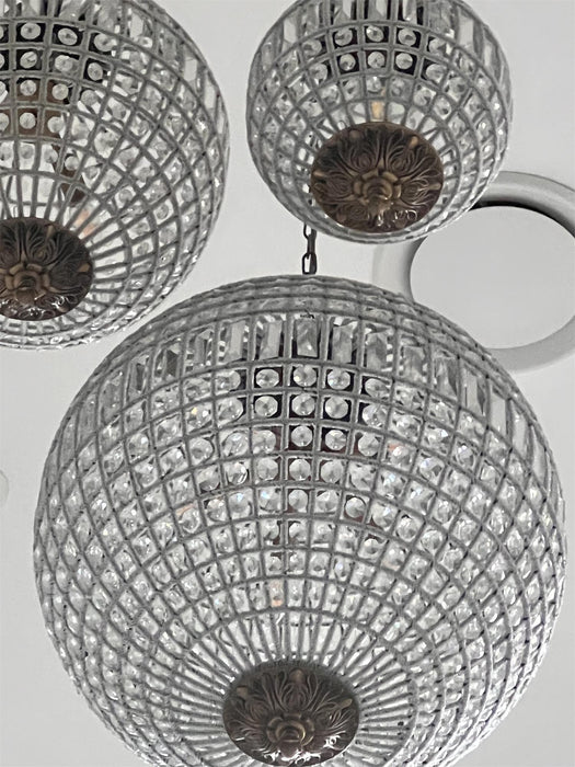 Traditional Gold Globe Chandelier - DWHOME
