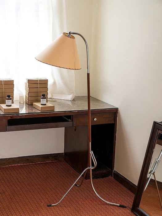 Tripod Arc Floor Lamp-DWHOME