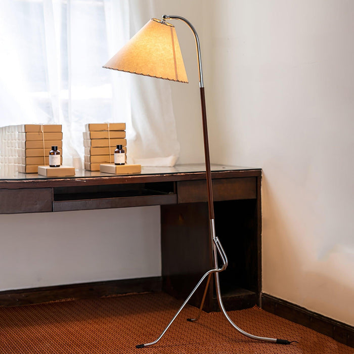 Tripod Arc Floor Lamp-DWHOME