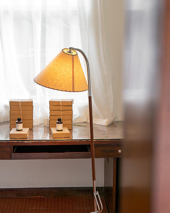 Tripod Arc Floor Lamp-DWHOME