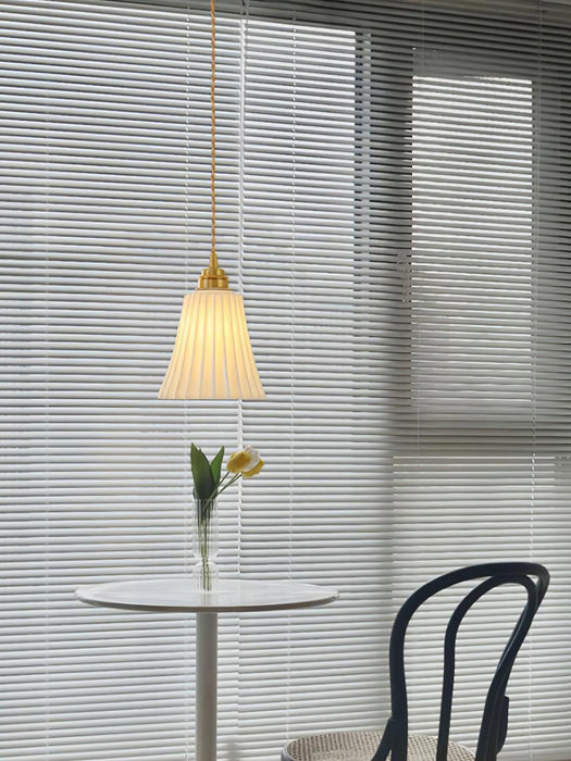 Trumpet Ceramic Pendant Light-DWHOME
