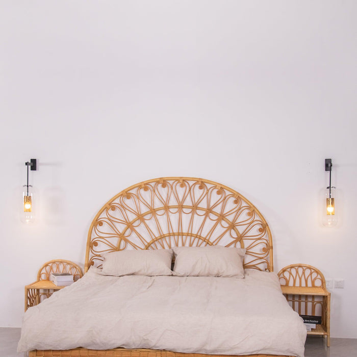 Vadim Glass Wall Lamp-DWHOME