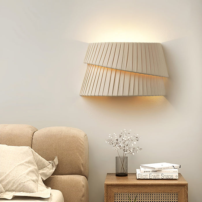 Vela Twist Wall Lamp - Vakkerlight