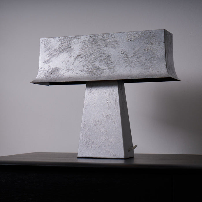 Veltan Table Lamp - Vakkerlight