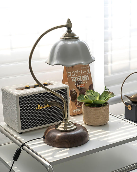 Vintage Laiton Table Lamp-DWHOME