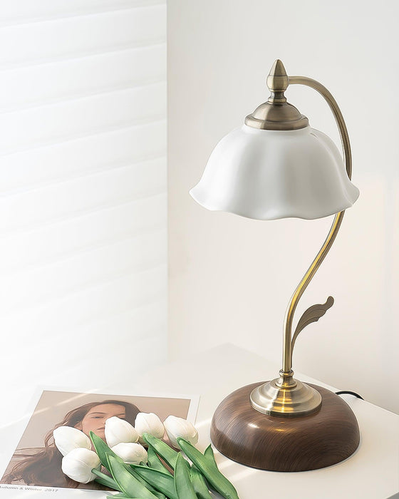 Vintage Laiton Table Lamp-DWHOME