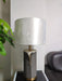 Lampe de table vintage en cuir - DWHOME
