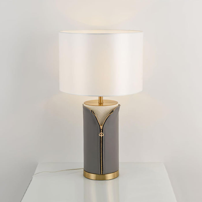 Lampe de table vintage en cuir - DWHOME