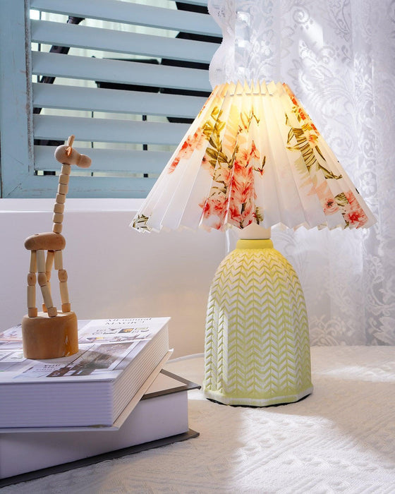 Vintage Pleated Table Lamp - DWHOME