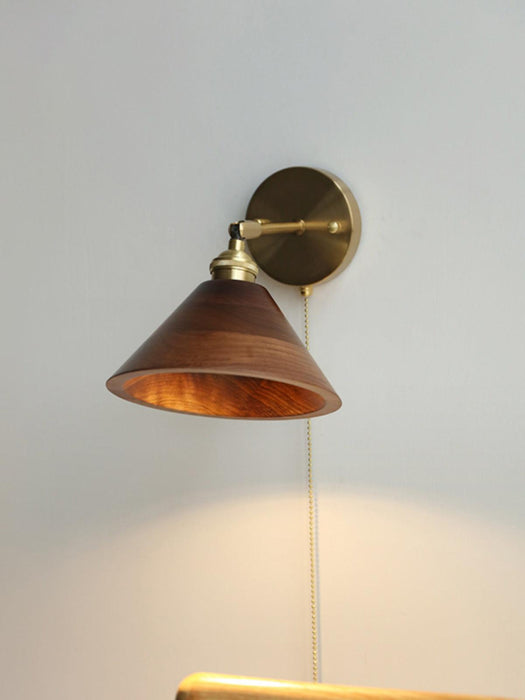 Vintage Wood Plug - in Wall Lamp - Vakkerlight