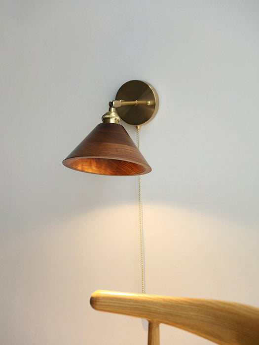Vintage Wood Plug - in Wall Lamp - Vakkerlight