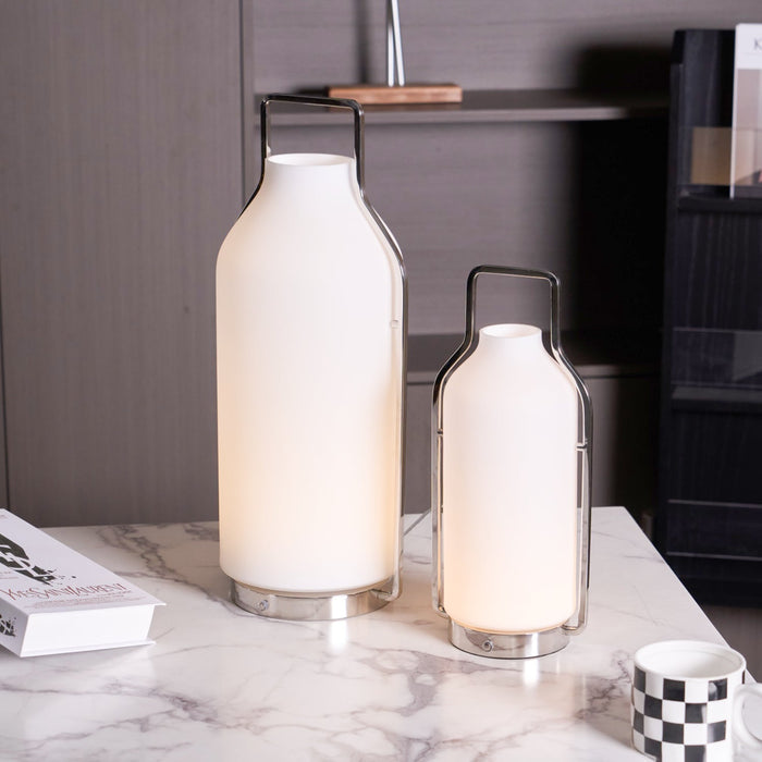 Vintara Lantern Table Lamp - Vakkerlight