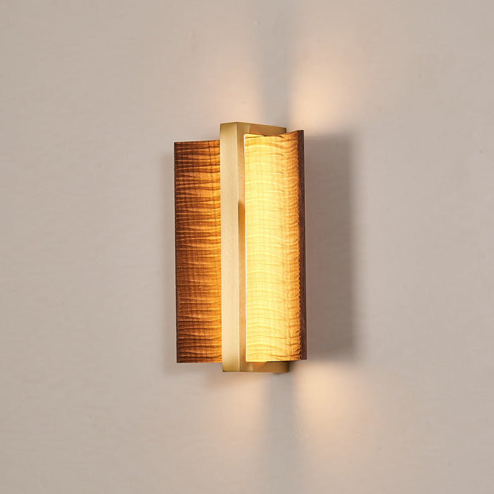 Whisperwood Wall Light - Vakkerlight